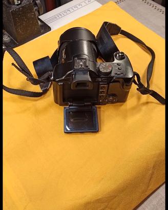 fotocamera Panasonic Lumix FZ-750