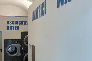Attivita self service lavanderia
