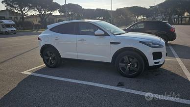 La pantera bianca... JAGUAR E PACE mod S