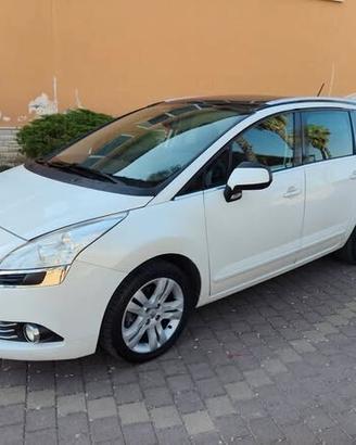 Peugeot 5008 2.0 HDi 163CV aut. Family