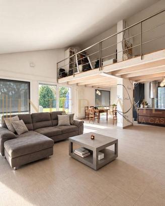Villa di 380 m² con più di 5 locali a Noventa Pado