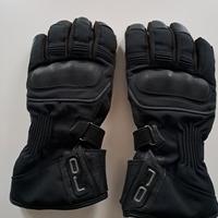 Guanti per moto 