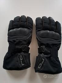 Guanti per moto 