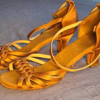 Scarpe da ballo latino donna con tacco – come nuov
