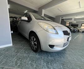 Toyota Yaris 1.0 3 porte