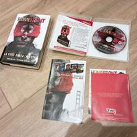 Homefront con libro "Le ali della libertà".