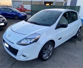 Renault Clio 1.2 16V 5 porte Luxe