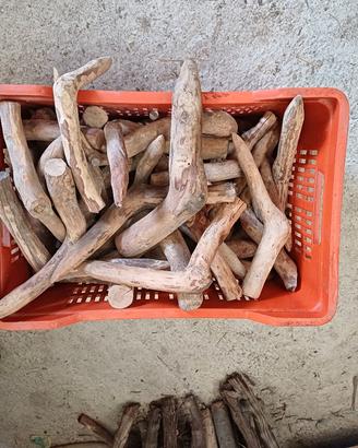 foraterra in legno