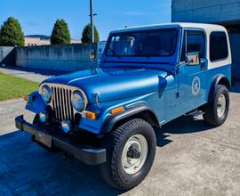 Jeep Wrangler CJ-7 (STUPENDA)