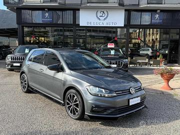 VOLKSWAGEN Golf 1.5 TGI DSG 5p. Trendline BlueMo
