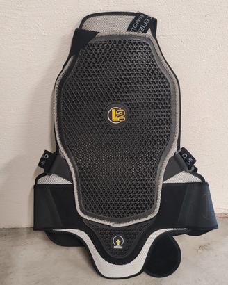 paraschiena moto