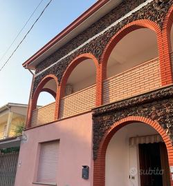 Casa Indipendente al primo piano