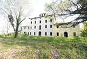 villa-di-1500-m²-con-piu-di-5-locali-a-castelfranc