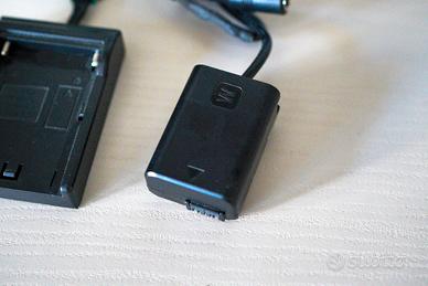 Batteria finta per sony mirrorless (dummy battery)
