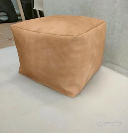 Pouf in pelle