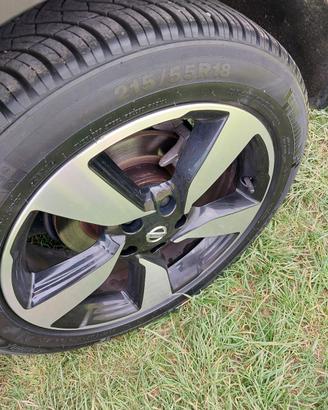 4 GOMME 4 STAGIONI UZATE POCO 215%55/18/99V