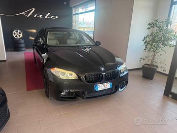 BMW - Serie 5 - 525d Msport