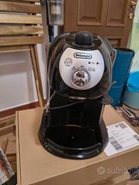Macchina caffè espresso delonghi + cialde