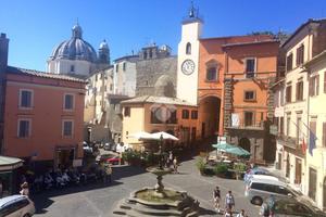 PALAZZO A MONTEFIASCONE