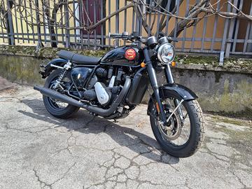 PROMO BSA GOLD STAR 650 SHADOW BLACK