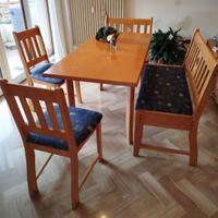 tavolo allungabile con giropanca e 3 sedie imbotti