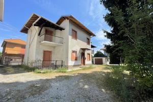 CASA INDIPENDENTE A FAGNANO OLONA