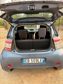 Toyota iQ 1.0 CVT Trend