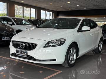 Volvo V40 2.0 d2 Business my17 92.000 KM!!