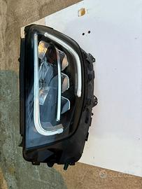 Faro anteriore Mercedes GLC dal 2015 in poi