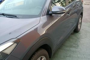 Veandesi Hiunay Tucson  diesel