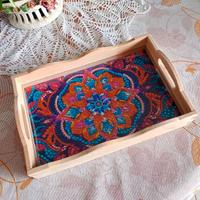 Vassoio in legno con mandala diamond painting 