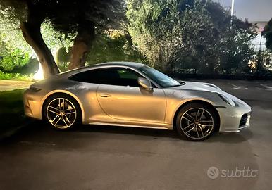 Porsche 911 992.2  chrono,lift, sport design, full
