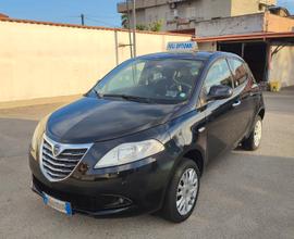 Lancia Ypsilon 0.9 TwinAir 85 CV 5 porte Metano Ec