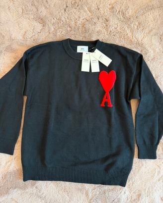 Maglione ami paris nero con cuore rosso