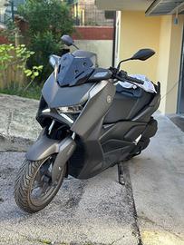 Yamaha X-Max 300 - 2024