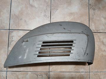 cofano lato dx vespa Sprint V.
