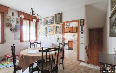 TERRATETTO - TERRACIELO IN VIA ROMEA SUD