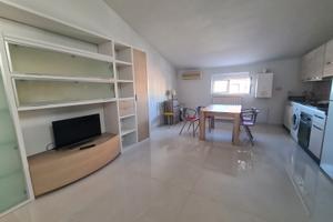 Stanza con letto matrimoniale