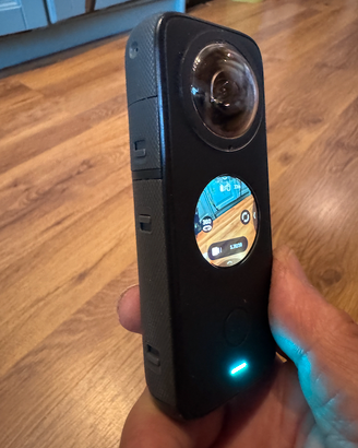 Insta360 onex2 action cam