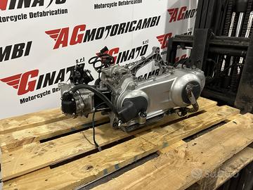 BLOCCO MOTORE COMPLETO M36AM PIAGGIO X EVO 250 200