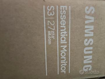 monitor 27 Samsung S3 essential 