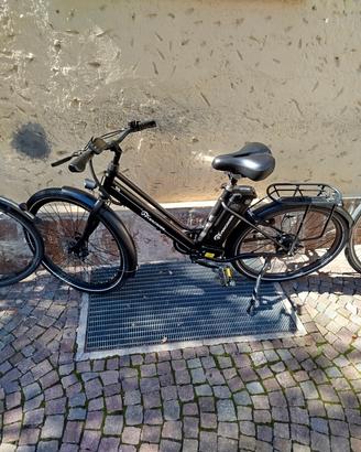 bici elettrica donna