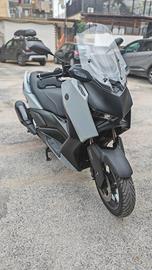yamaha x max 