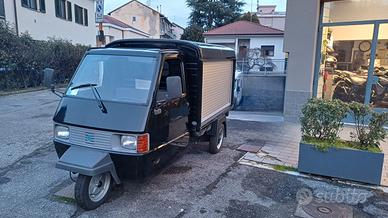 Apecar TM 220 volante