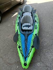 Canoa challenger due posti  più pompa ele