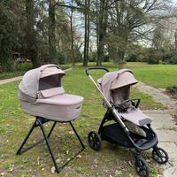 Duo Inglesina Aptica Beige 2024 + stand up