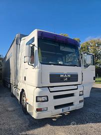 Trattore stradale Man TGA 18.480