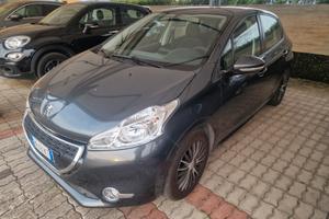 Peugeot 208 1.4 HDi 5 porte