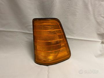 Mercedes Benz T1 indicatore direzione freccia DX