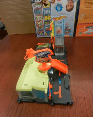 Piste Hot Wheels-Autolavaggio